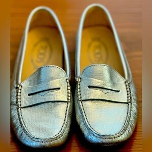 Tod’s 52k Leather Loafers